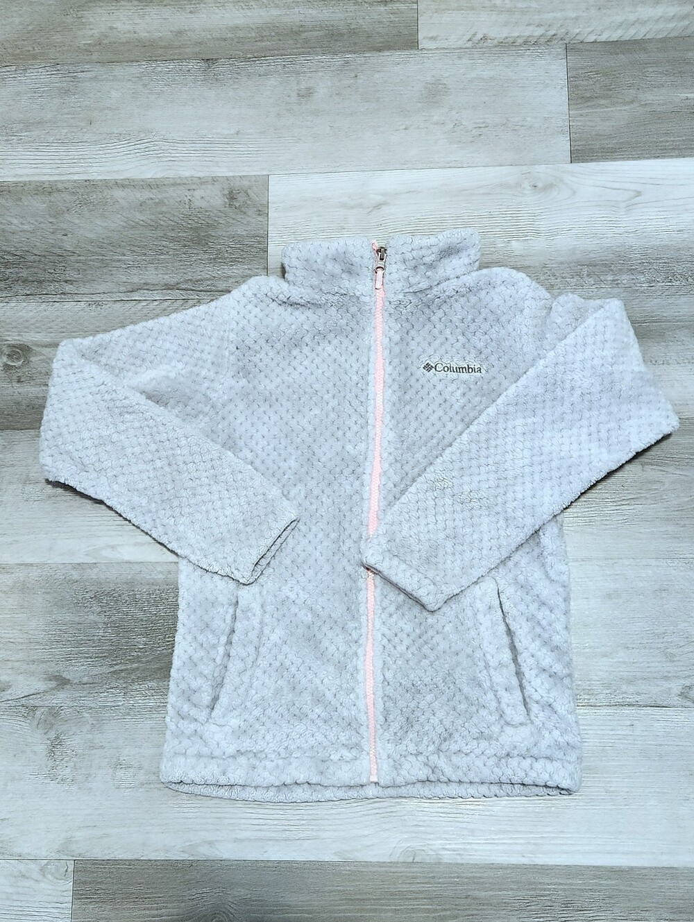 Columbia Sportswear Light Gray Plush Fleece Jacket with Pink Trim Girls Size L